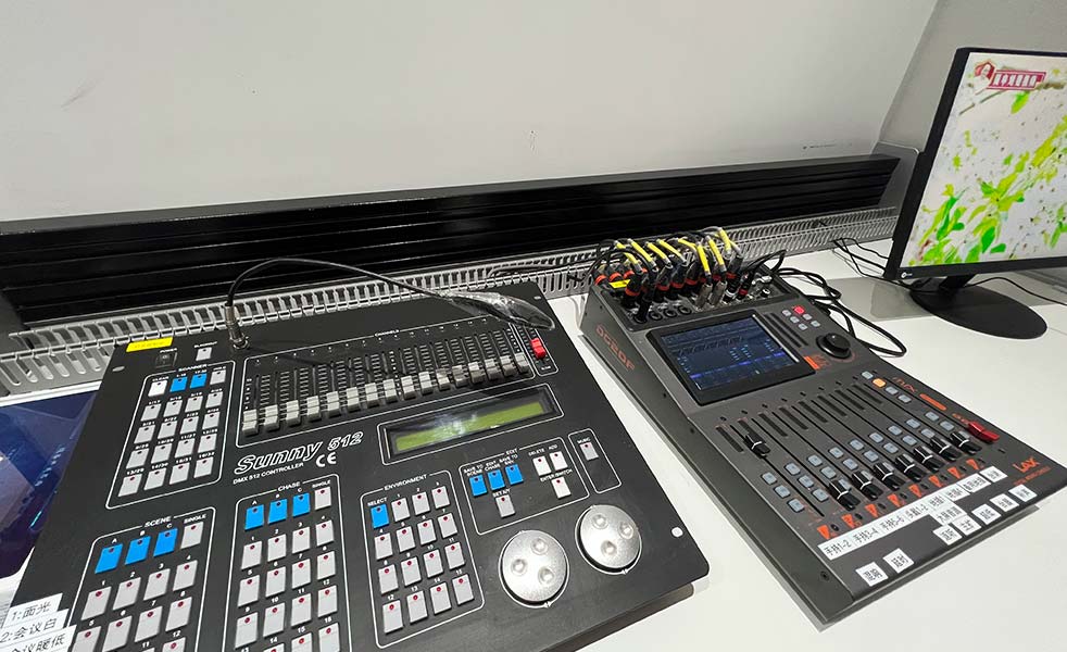 咸陽(yáng)秦都政府多功能廳擴(kuò)聲系統(tǒng)（images 5）