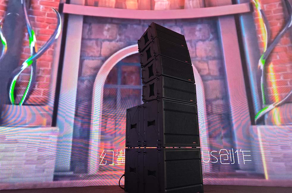 全球首家2億像素超高清“球幕”沉浸空間擴聲系統(tǒng)（images 6）